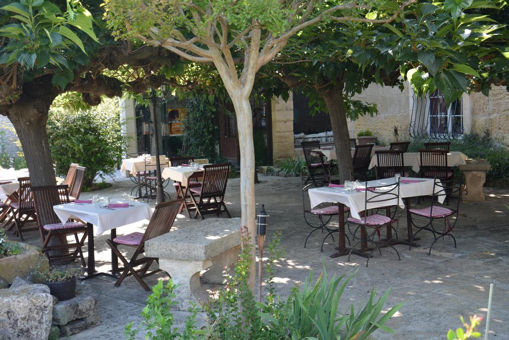 Le Mas De La Feniere Arles Buitenkant foto