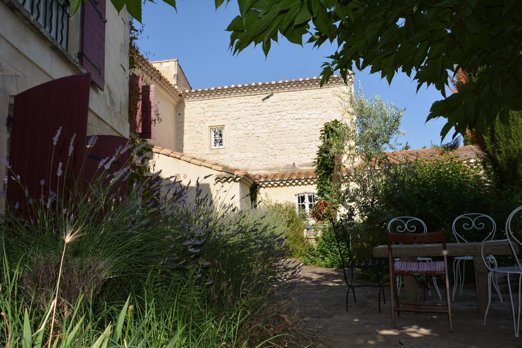 Le Mas De La Feniere Arles Buitenkant foto